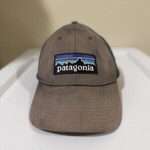 Patagonia Fitz Roy Trucker Hat Forge Grey Mesh Snapback Adjustable Cap